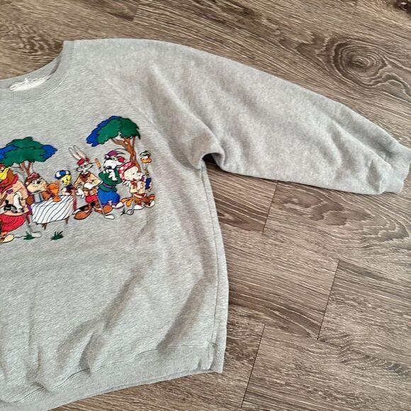 Vintage Looney Tunes Embroidery Sweatshirt - Picture 4 of 8